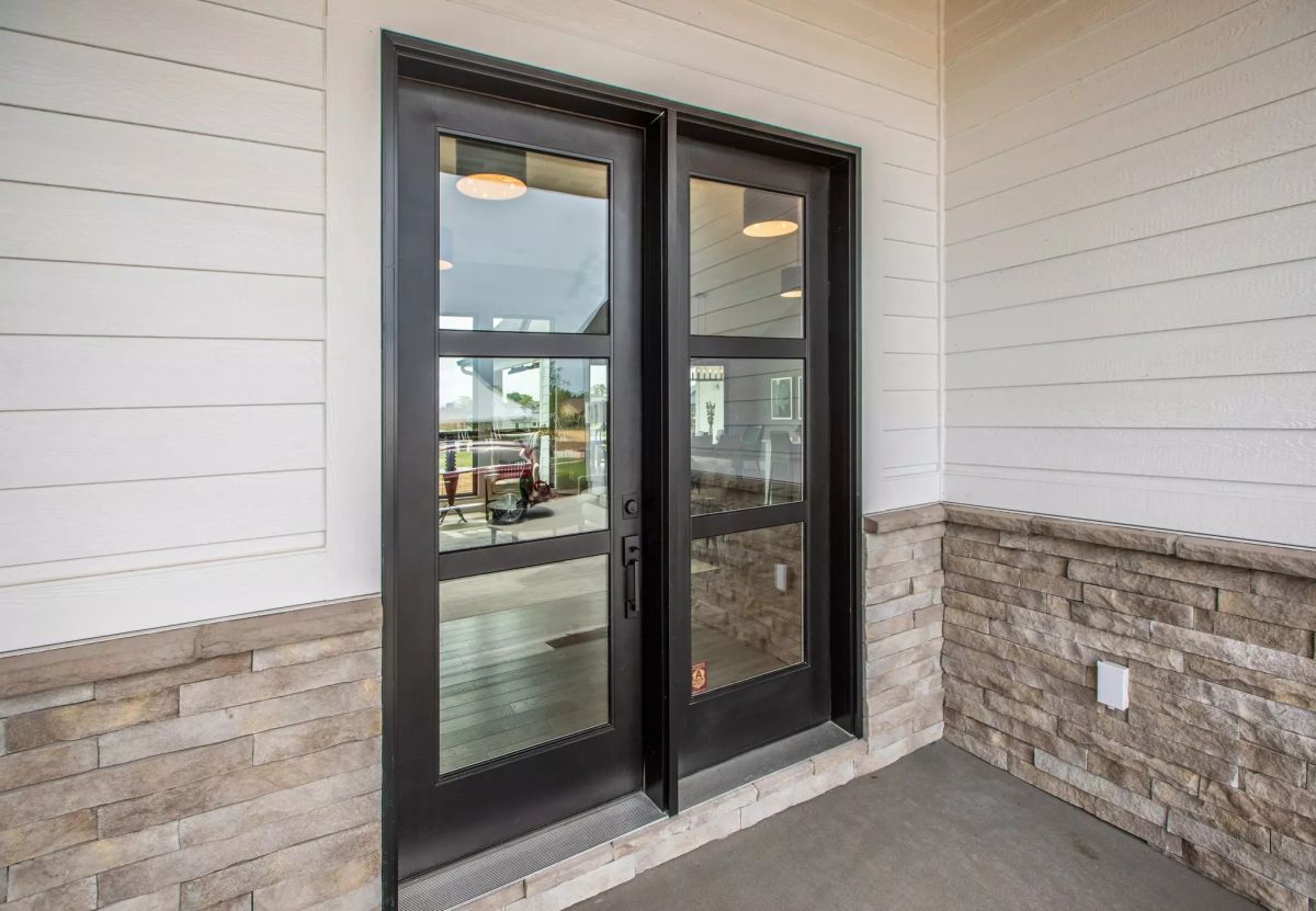 Why Your Patio Door Is Difficult to Open and What Homeowners Should Check First