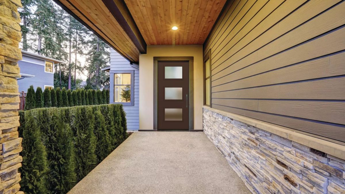 How Seasonal Temperature Swings Affect Entry Doors in Washington, DC