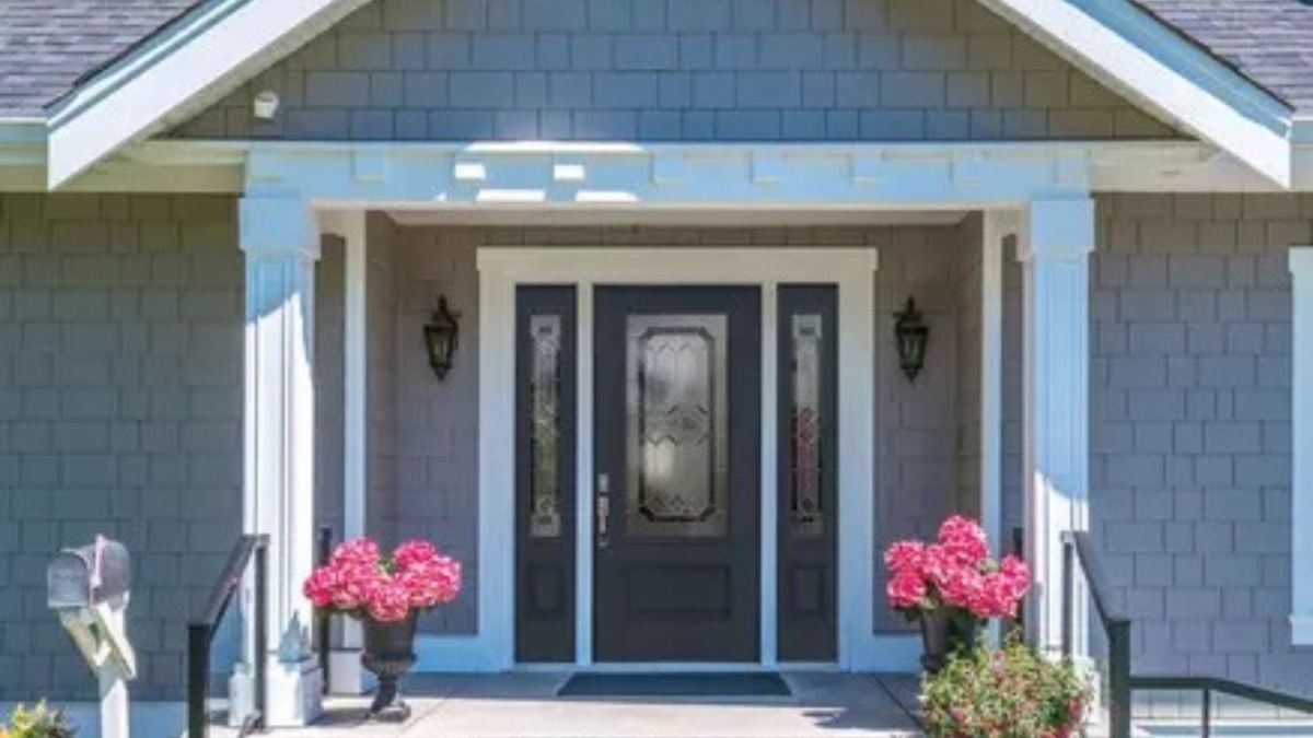How to Tell If Moisture Damage Around Your Front Door Is Getting Worse?