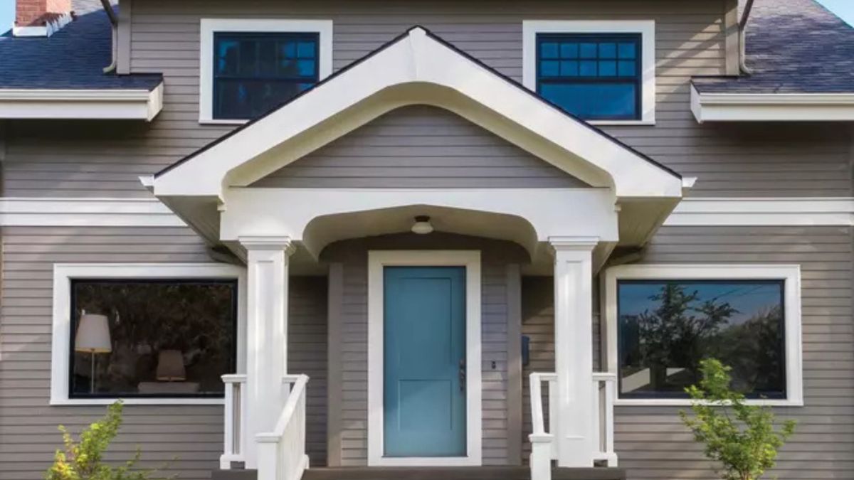 How to Spot Air Leaks Around Your Front Door Before Winter Arrives