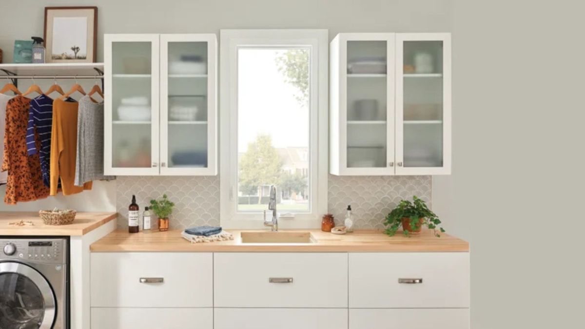 What Causes Windows to Stick, Jam, or Become Difficult to Open?